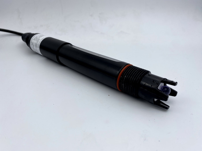 Water quality sensor online monitoring PH sensor PH transmitter KWS750 Signal output: RS-485 (Modbus/RTU protocol)