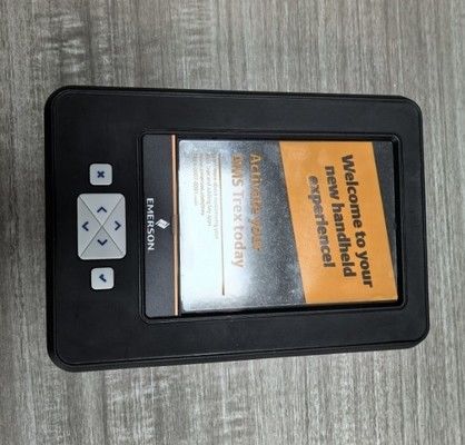 Komunikator polowy AMS Trex z mikroprocesorem ARM Cortex A8/800 MHz, kolorowym ekranem dotykowym VGA o przekątnej 5,7 cala i stopniem ochrony IP54