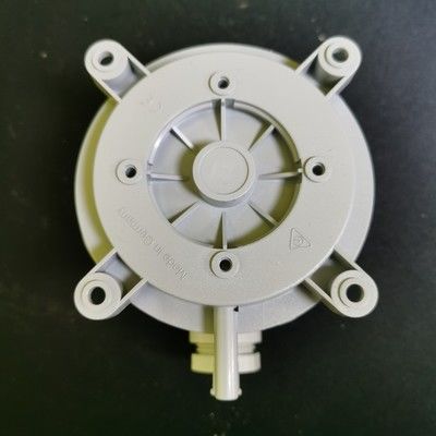 Dwyer ADPS-03-2-N regulowany przełącznik ciśnienia różniczkowego z przełącznikiem SPDT typu NEMA 13 z obudową i kalibracją podwójnej skali