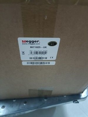 Megger MIT1025-UK Tester izolacyjny z wyjściem, 20 teraohmów oporu, 10kV wielowymiarowego napięcia testowego