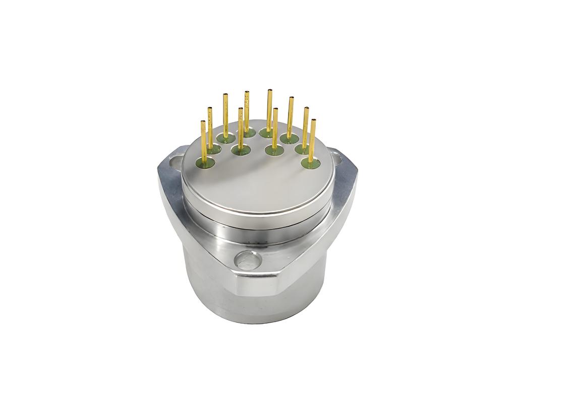 Kwarcyczny elastyczny czujnik przyspieszenia z szerokim zakresem rezystancji obciążenia, precyzyjnymi kołnierzami montażowymi w kształcie trójkąta i stabilnością przesunięcia ≤100μg