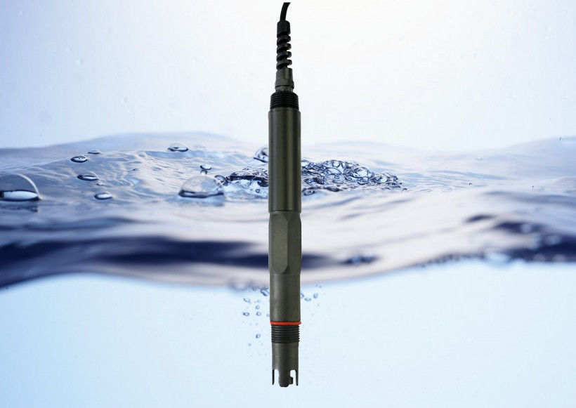 PVC Online Fluoride Ion Sensor Convenient To Connect To DCS patented fluoride ion probe 3/4 inch NPT pipe thread